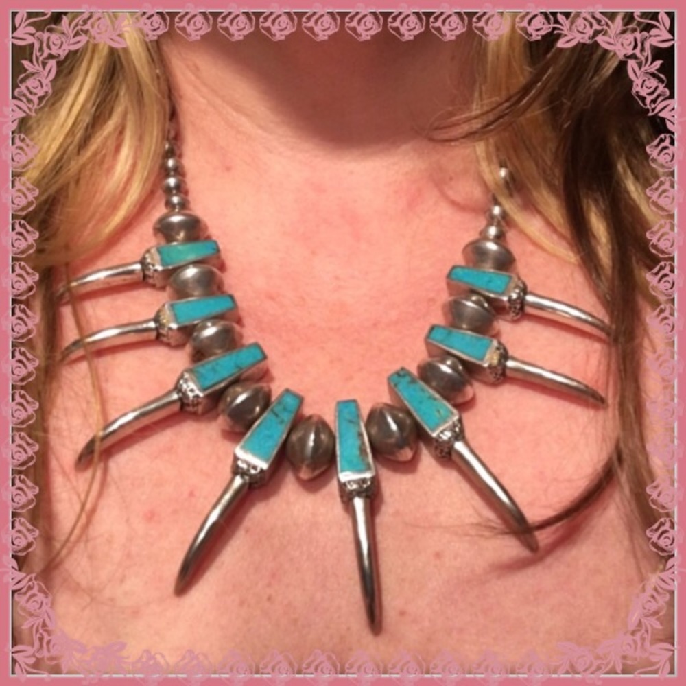 BEAR CLAW NECKLACE, SS & TURQUOISE