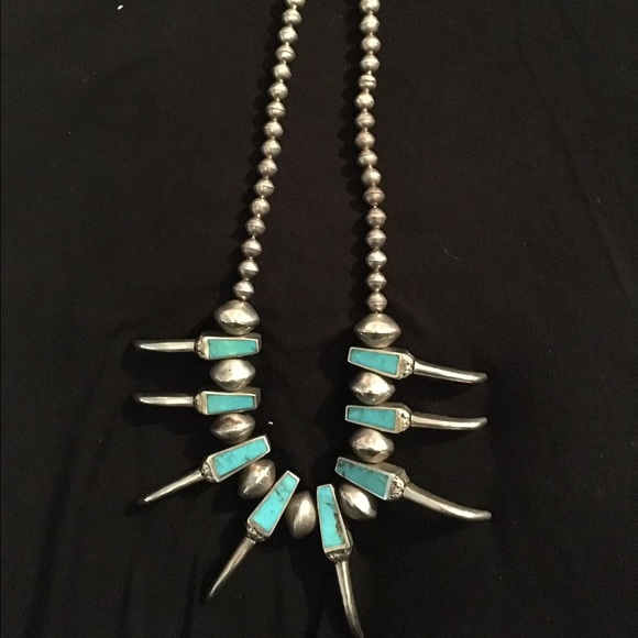 BEAR CLAW NECKLACE, SS & TURQUOISE - Picture 2 of 5