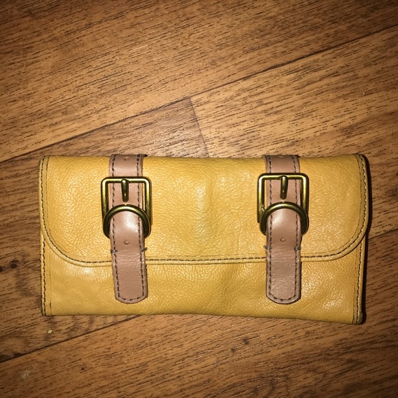 Fossil wallet