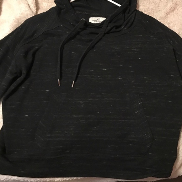 American eagle crop top