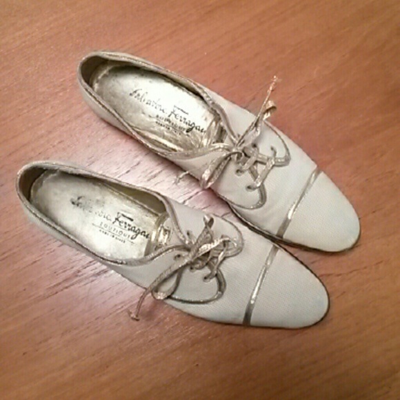 Vintage 70s Ferragamo oxfords
