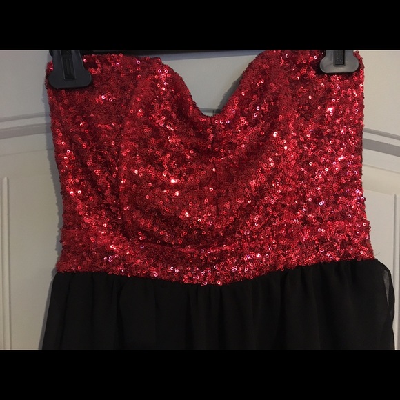 High low cocktail dress - Picture 2 of 2