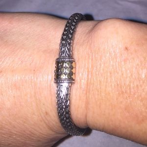 John Hardy Jewelry - ❤️John Hardy women's silver and gold bracelet❤️ John Hardy Jewelry - ❤️John Hardy women's silver and gold bracelet❤️