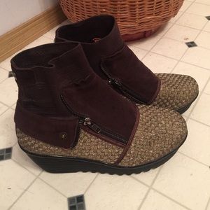 Bernie Mev Boots
