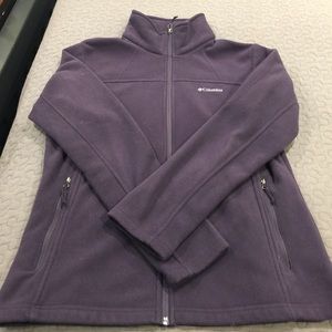 COLUMBIA woman's fleece jacket