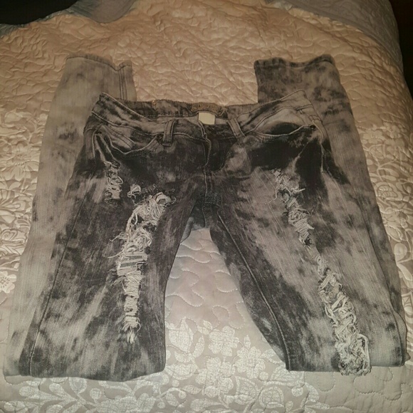 Red Rivet Destroyed Acid Washed Jeans