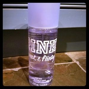 NWT - PINK VS Sweet & Flirty 8.4 oz Body Mist