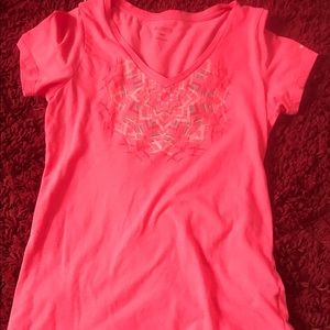 Medium Columbia shirt