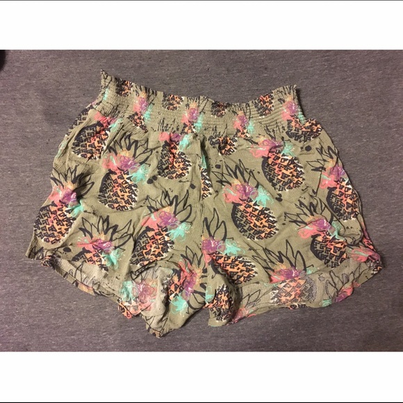 Pineapple shorts