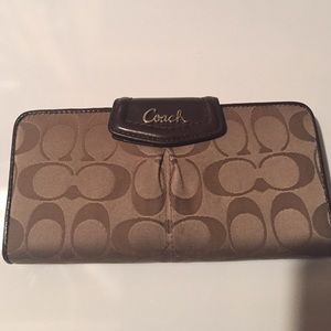Coach wallet