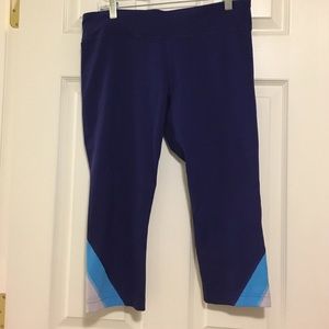 Under Armour capri leggings