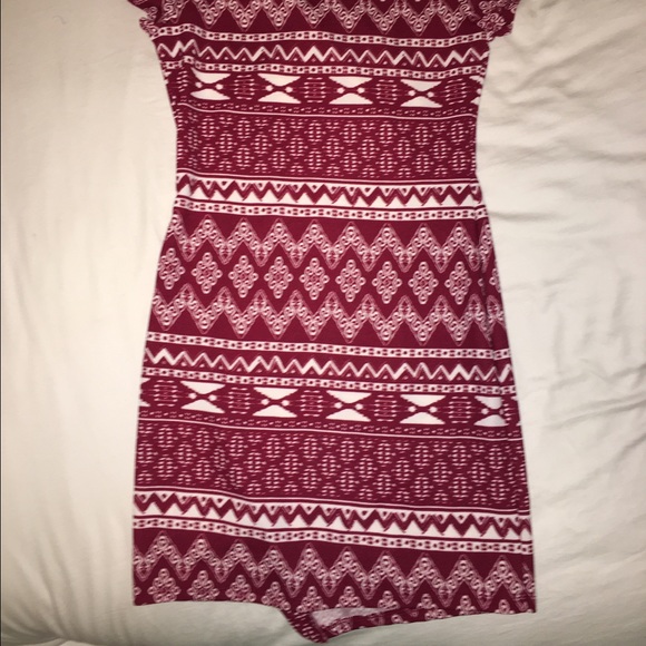 Red tribal mini dress - Picture 4 of 4