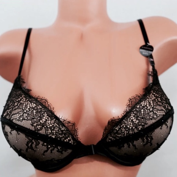 34c Victoria's Secret Black Lace Bombshell Bra