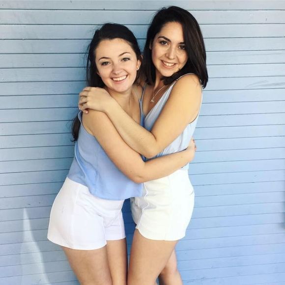 Meet your Posher, Helen