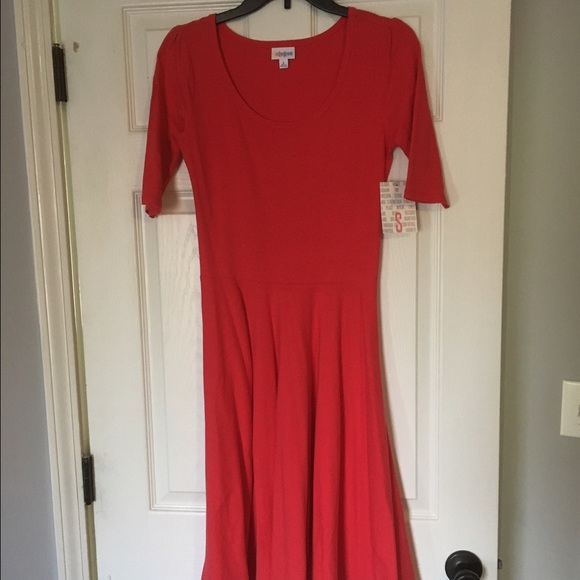 NWT LuLaRoe Nicole Dress