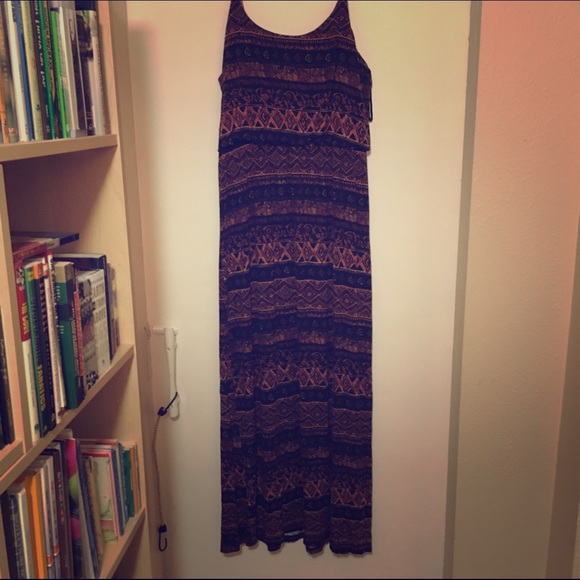 Patterned maxi dress
