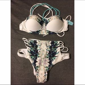 Peacock high wasted NOT Victoria's Secret