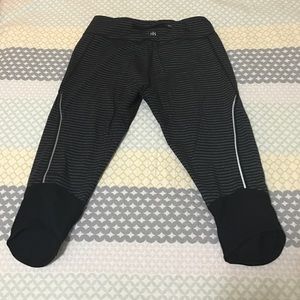 Kyodan Pants - Kyodan Capri Length Workout Leggings Kyodan Pants - Kyodan Capri Length Workout Leggings