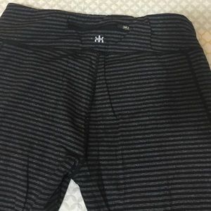 Kyodan Pants - Kyodan Capri Length Workout Leggings Kyodan Pants - Kyodan Capri Length Workout Leggings