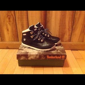 Brand new black leather timberlands