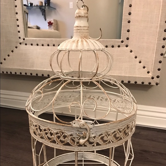 Birdcage - Picture 2 of 4