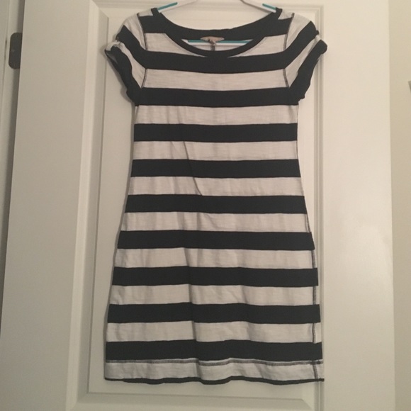 Never worn - Picture 1 of 3