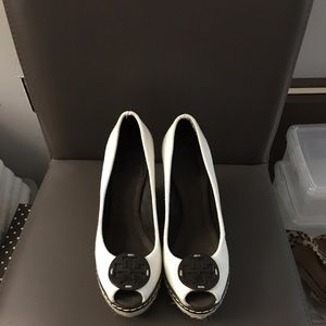 Tory Burch like new