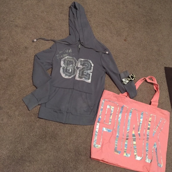 Hard candy Women's grey hoodie size small