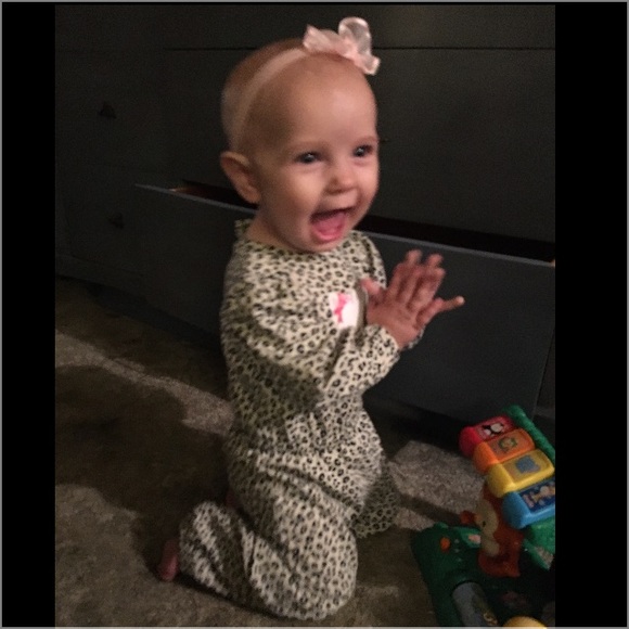 Meet your Posher, A - Picture 4 of 8