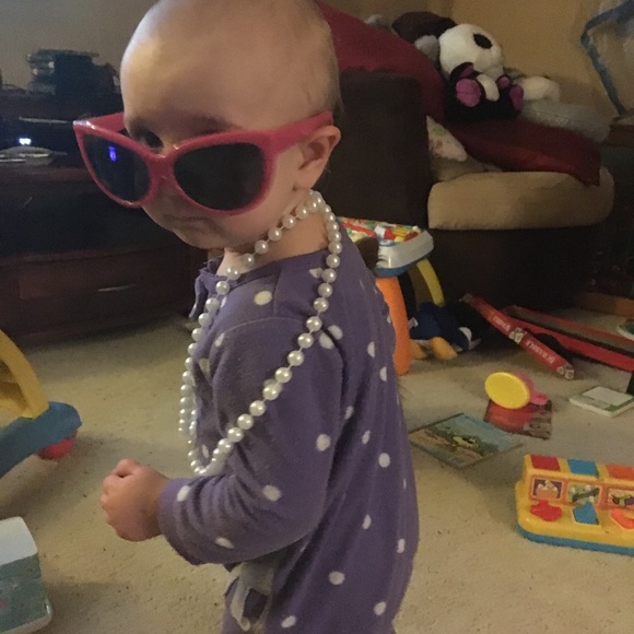 Meet your Posher, A - Picture 7 of 8