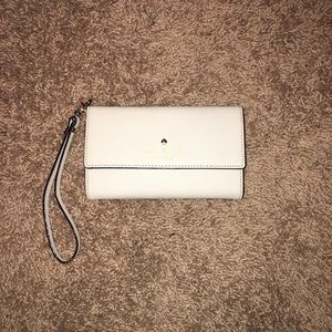 Kate Spade Wristlet -- fits iPhone 6 and below