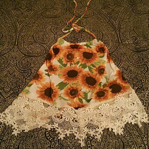 🚫🚫🚫🚫🚫SOLD🚫🚫🚫🚫 Sunflowers Top