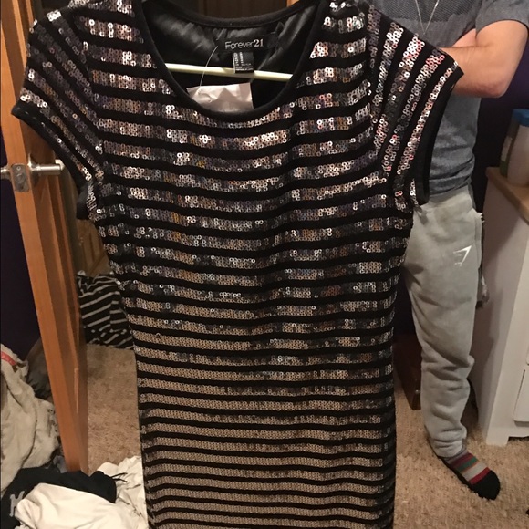 Dress! Willing to negotiate price!