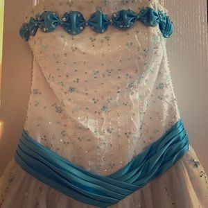 Strapless White and light blue puffy ball gown