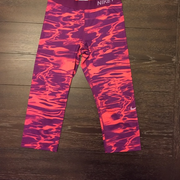 Nike running crop tights