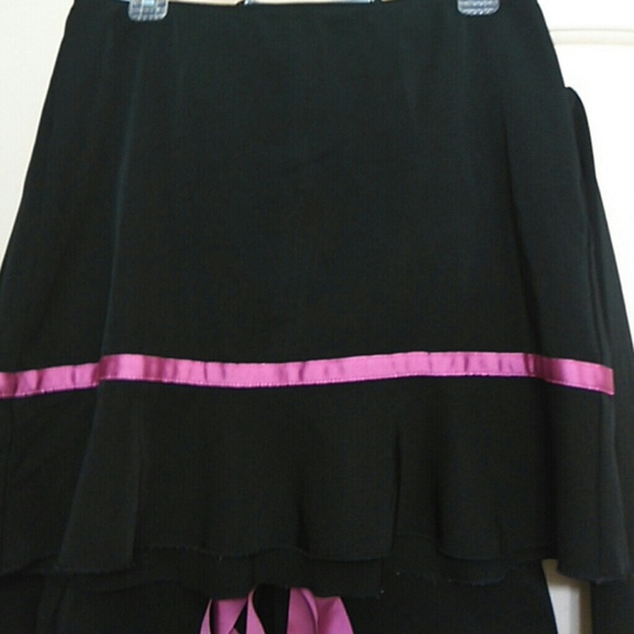 Suit - Picture 4 of 4