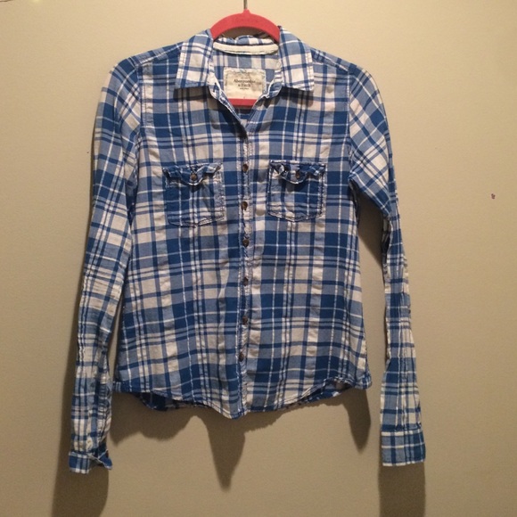 Blue & White Double Pocket Flannel