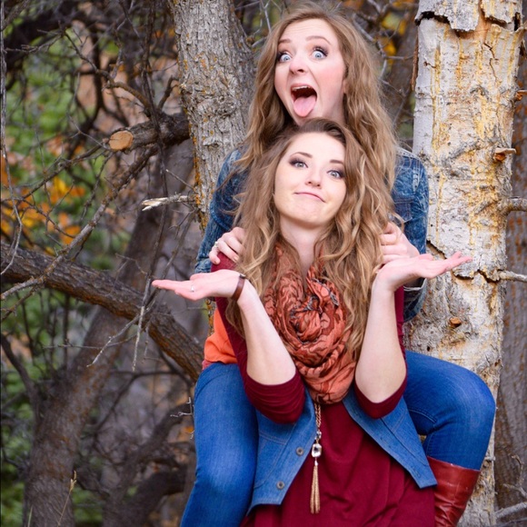 Meet your Posher, Symony - Picture 2 of 2