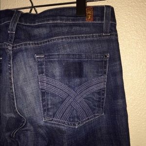 7 For all Mankind Gwenevere supper skinny jeans.