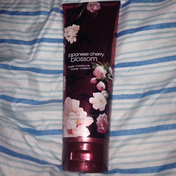 Bath and Body Works Lotion NWOT
