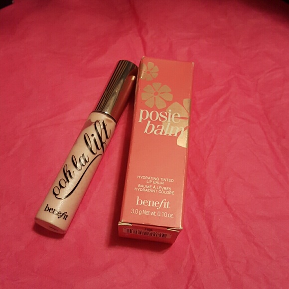 BENEFIT Ooh LA lift and posie balm