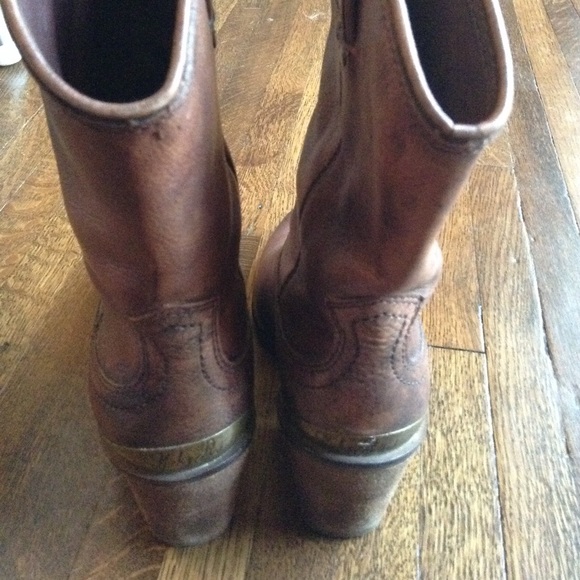 Lucky Brand Boots - Picture 2 of 6