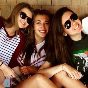 Meet your Posher, Rachel