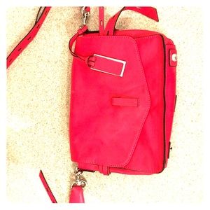 Gryson cross body