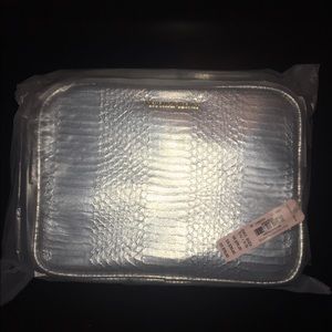 Victoria's Secret Fashion Show 2016 Crossbody Bag