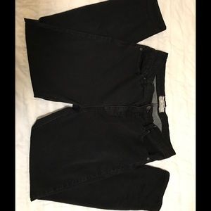 Free People. Black skinny jeans. Sz 29
