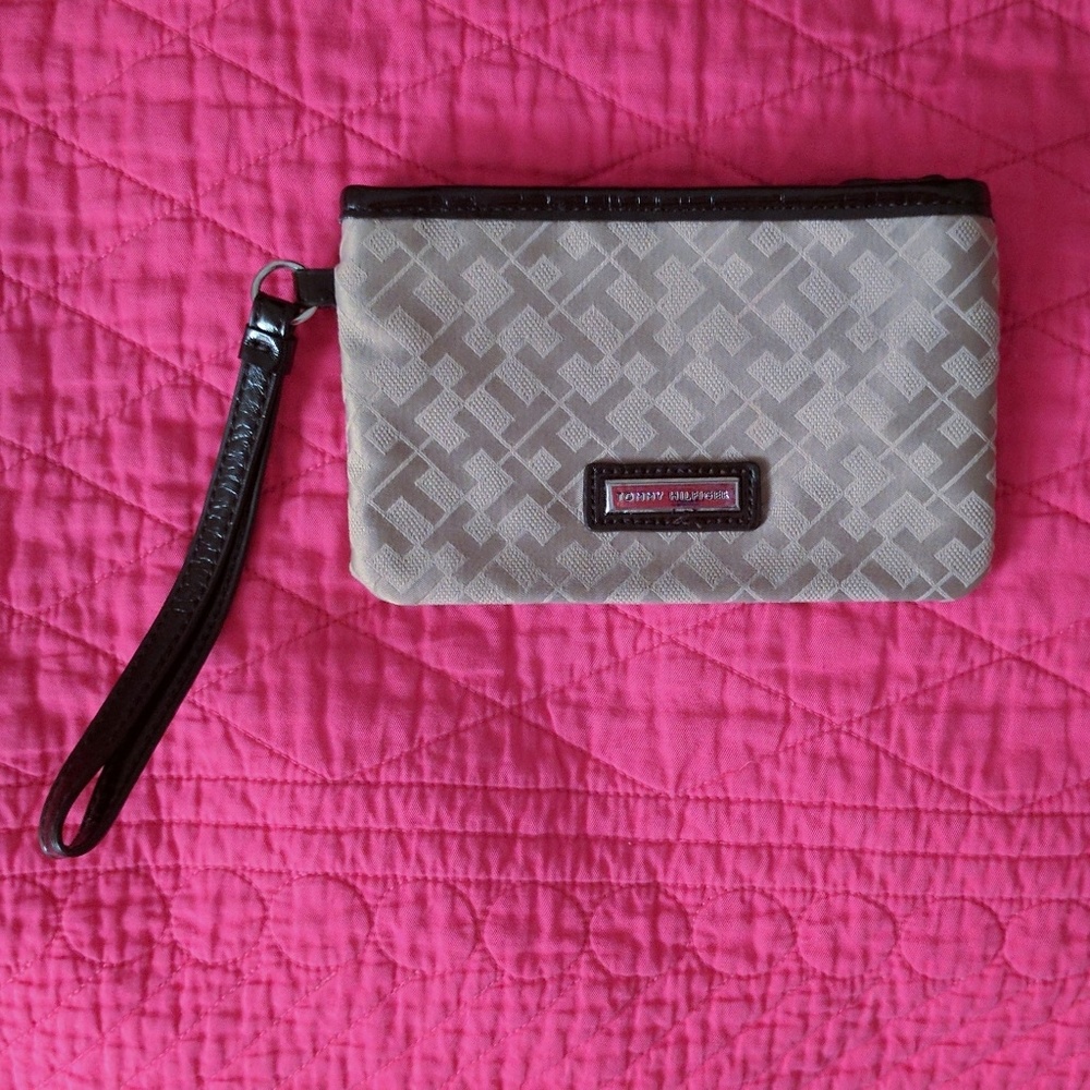 Tommy Hilfiger Beige Wristlet
