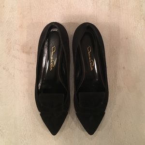 Oscar de la Renta Black Suede Pointed-Toe Flats