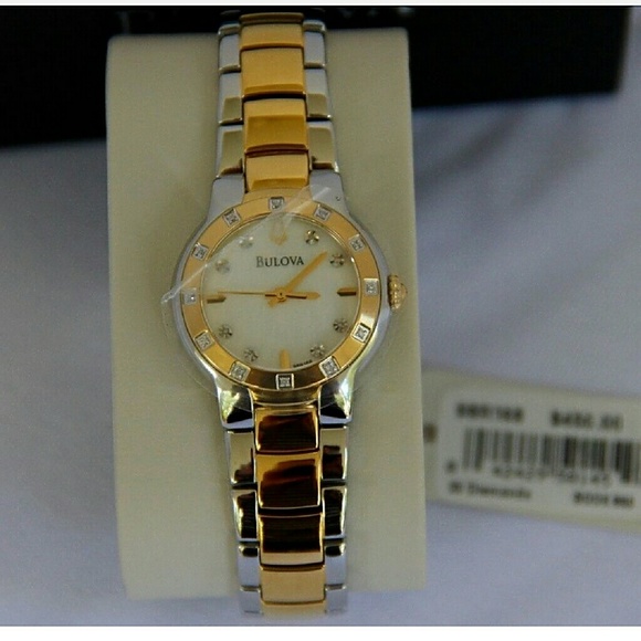 Big sale,NWT $500 Bulova Diamond Two-Tone watch