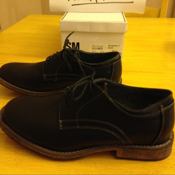 SOLD - DO NOT BUY - New - Men's SM Black Shoes- Size 10.5 - Picture 1 of 4